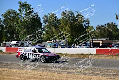 media/Sep-29-2024-24 Hours of Lemons (Sun) [[6a7c256ce3]]/StartFinish (245p-330p)/